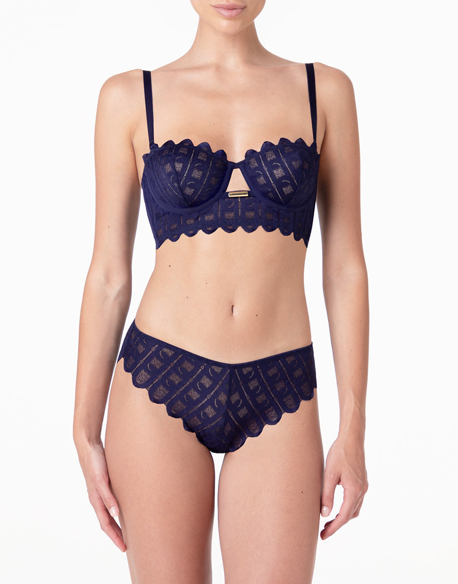 Lovable So Lacy Panties L’Allure slip viola scuro in pizzo