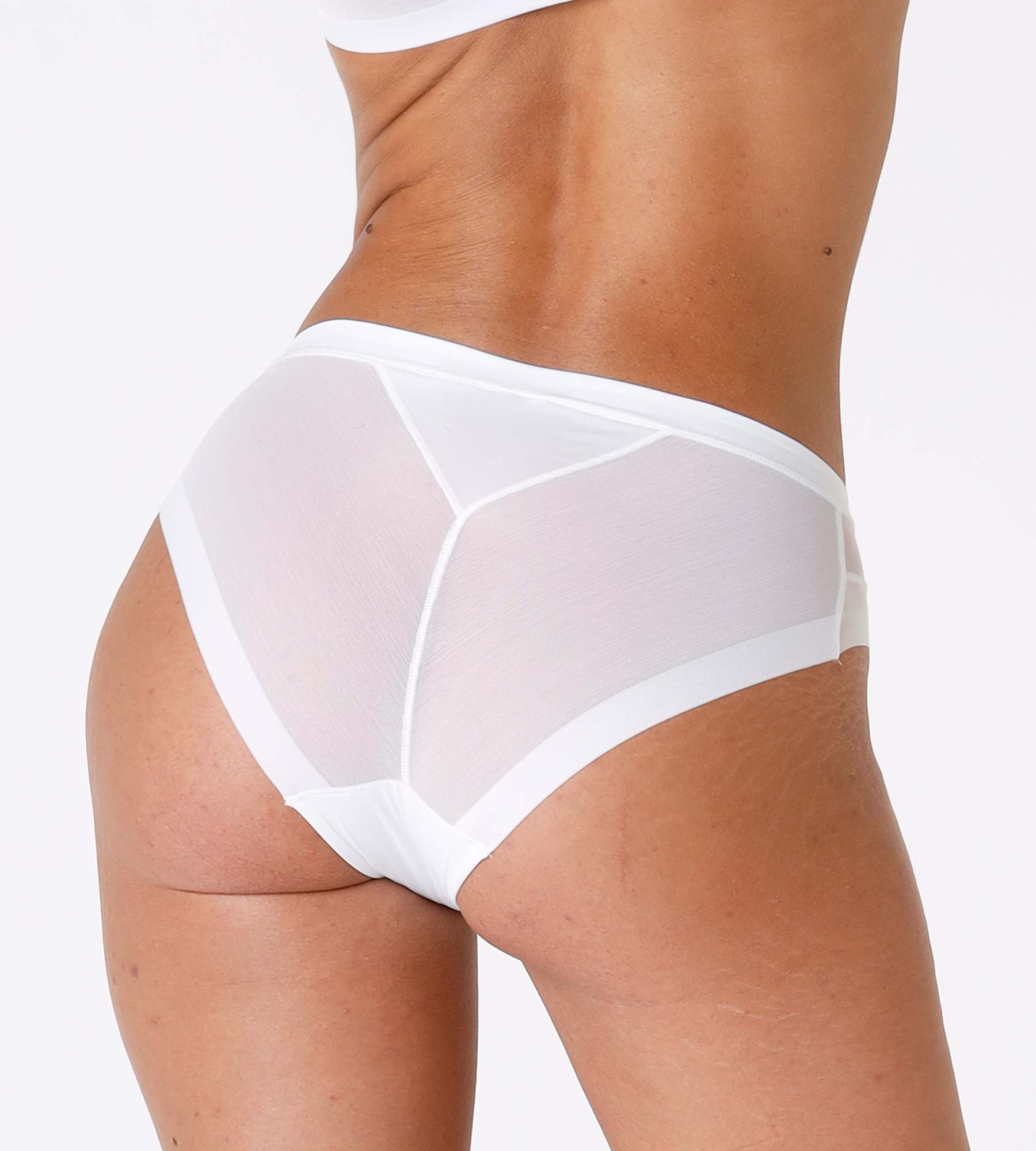 Lovable Invisible Ultralight slip bianco in microfibra